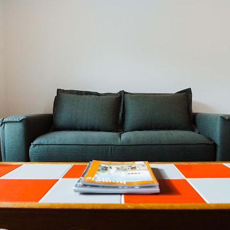 New Townhouse, Heart Of City Centre, 2 Bed 2 Bath, Car Park Крайстчърч Екстериор снимка